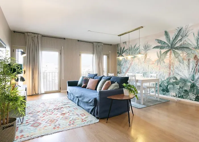 Modern 2Bdr Flat In The City\'S Heart!