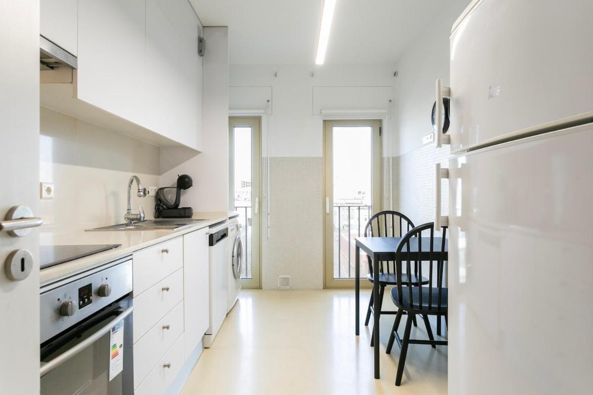 Modern 2bdr Flat In The City's Heart! Apartment *