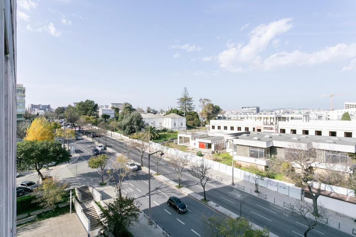 Modern 2bdr Flat In The City's Heart! Apartment *